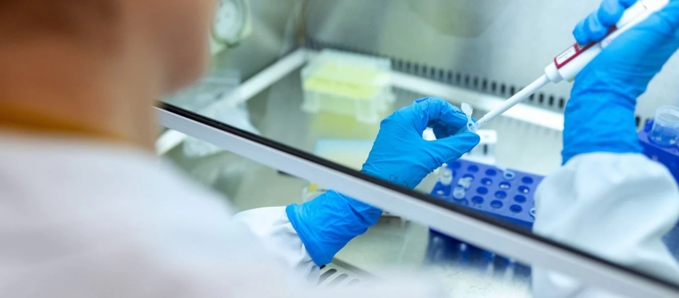 Κορωνοϊός: Δείτε πως από το DNA οι επιστήμονες βρίσκουν την... καταγωγή του